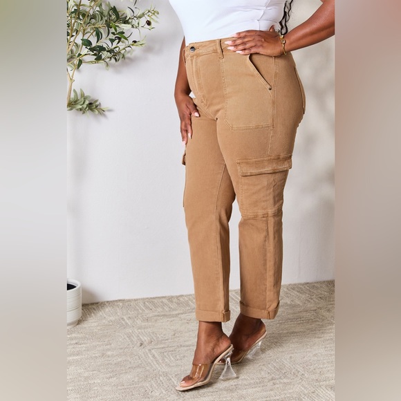 NEW**-Risen Full Size High Waist Straight Jeans with Pockets OFFERS WELCOME - Picture 6 of 9